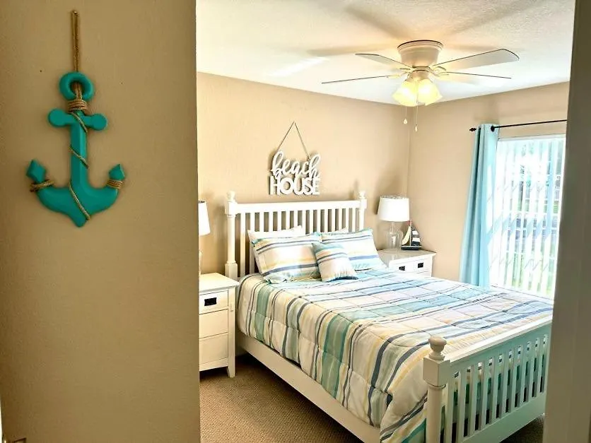 Beach House That Sleeps 14 With Pool, Gym, Beach Access Panama City Beach Lägenhet