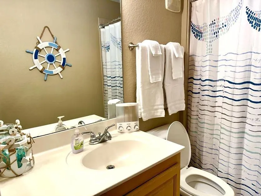 Lägenhet Beach House That Sleeps 14 With Pool, Gym, Beach Access Panama City Beach USA